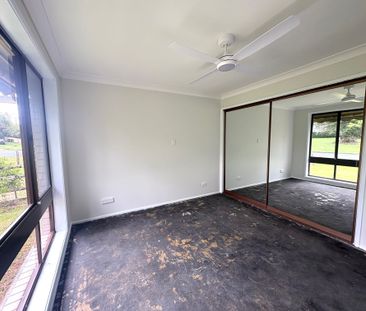 Spacious 4-Bedroom Home in the Heart of Coopernook Village - Photo 5