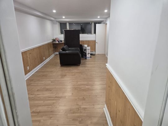 2723 Boul. Keller, Montréal (Saint-Laurent), QC H4K - Photo 1