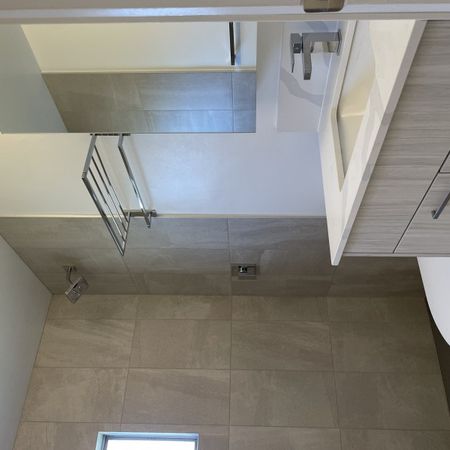 Nassau House - Photo 4