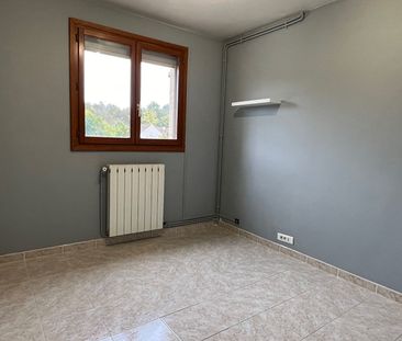 MAISON - 139,90 m² COURCELLES SUR VIOSNE - 6 pièce(s) - 139.9 m2 - Photo 1