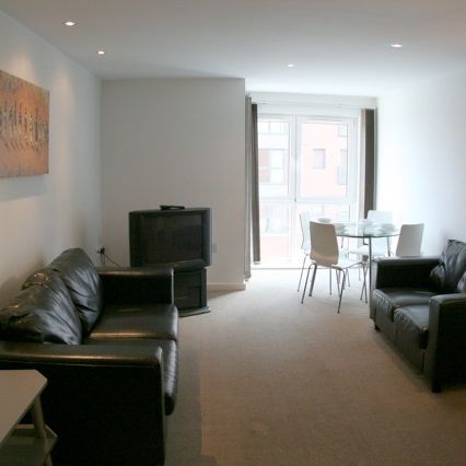 Sedgewick Court, Central Way, Warring... - Photo 1