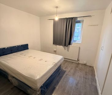 Room in a Shared House, Ada Gardens, E15 - Photo 3
