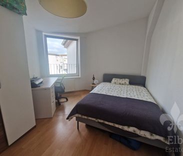 Gemütliche 2 Raum Wohnung mit Einbauküche und Tageslichtbad in Stad... - Foto 2