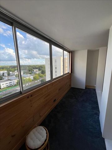 4 pièces - Meublé - 77 m² - 10ème étage - Colocation autorisée - Photo 3