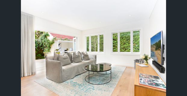 Designer Garden Apartment - Photo 1