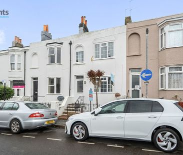 3 bedroom terraced maisonette to rent - Photo 1