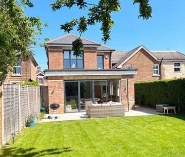 6 bedroom detached house to rent - Photo 5
