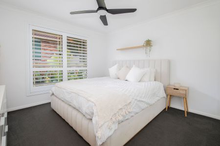 Spacious, Tranquil and Central - Photo 4