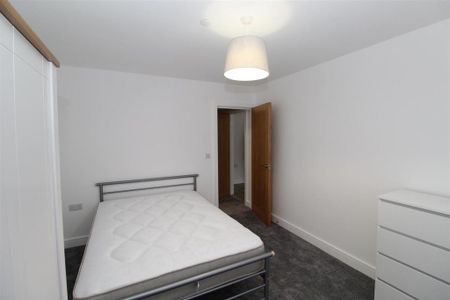 1 bedroom flat to rent - Photo 5