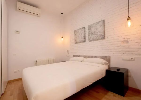 Carrer de Terra Baixa, L'Hospitalet de Llobregat, Catalonia 08901