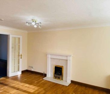 Booker Plaace, Booker, HP12 - Photo 1