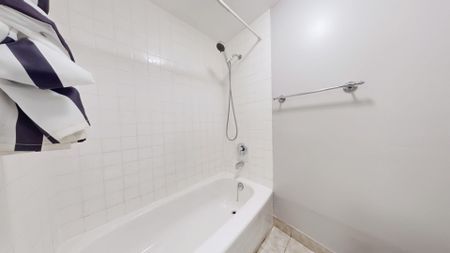 For Lease - 6 Queenscourt Drive Unit# Basement, Toronto, Ontario - Photo 4