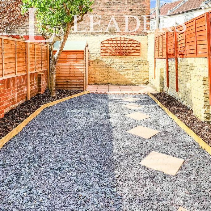 2 bedroom terraced house to rent - Photo 1