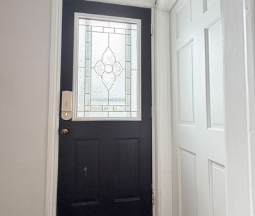 For Lease - 68 Montreal Street, Whitchurch-Stouffville, Ontario - Photo 3