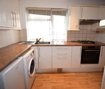 2 bedroom flat to rent - Photo 6