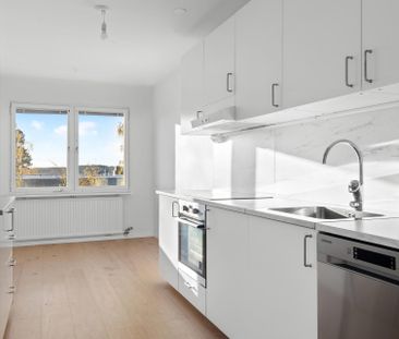 Björnbärsstigen, Kungsängen - Photo 2