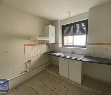 Location Appartement 3 pièces 62m² NIORT 79000 - Photo 6