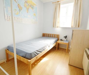 2 bedroom property to rent - Photo 5