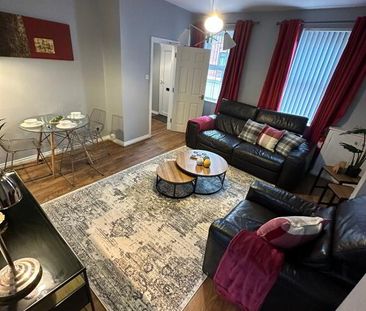 Room1, 229 Donegall Rd, Belfast, BT12 5NB - Photo 2