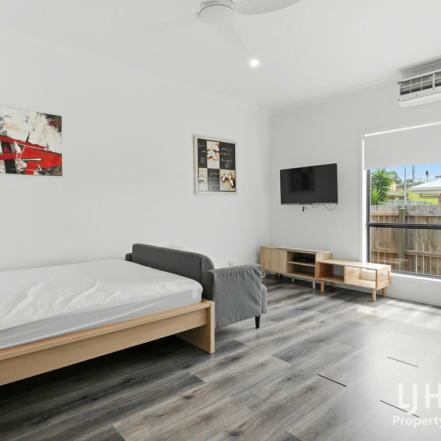 ONE BEDROOM Studio - Rooming Accommodation - Photo 1