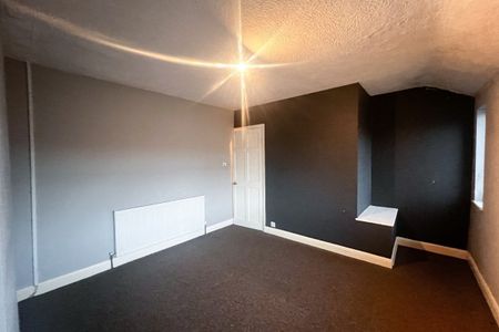 Brooklands Road - Photo 3