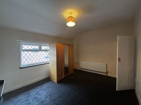 Richmond Hill, Smethwick, B66 - Photo 3