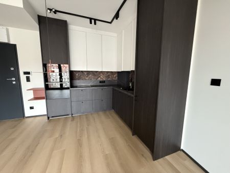 Do wynajęcia 2-pokojowe mieszkanie w centrum ul. Janickiego - Zdjęcie 2