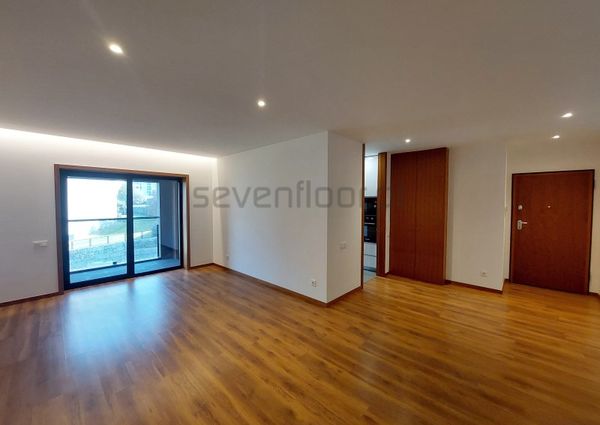 Apartamento T2 em Porto