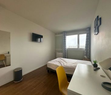 Location Appartement 1 pièces 19 m2 à Évry-Courcouronnes - Photo 2