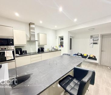 1 bedroom property to rent - Photo 3