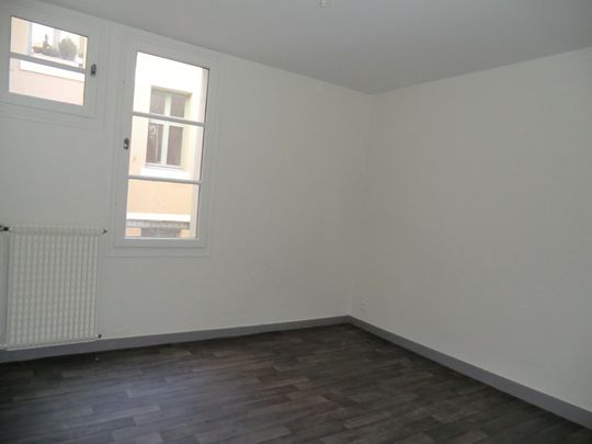 Location Appartement 2 pièces 28m² LIMOGES 87000 - Photo 1