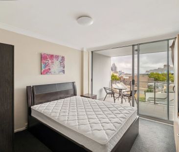 506 / 302 Crown Street - Photo 1