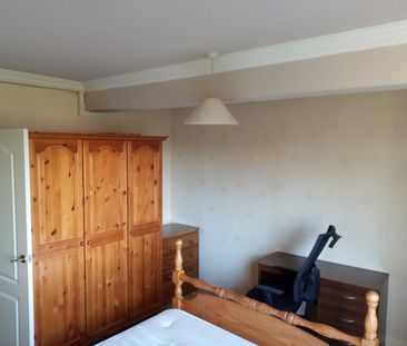 Room in a Shared Flat, Westfield Court, EH11 - Photo 5