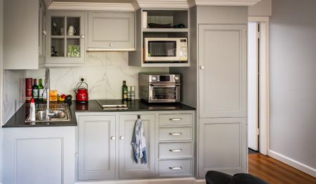 10 Heights Crescent, Middle Cove, NSW 2068 - Photo 5