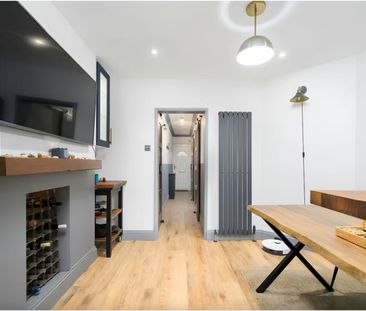 1 Bed Flat, Kimble Road, SW19 - Photo 2