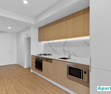 Modern Apartment for Rent in Prestigious Ascot Green – Tranquil Liv... - Photo 4