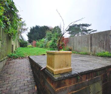 3 bedroom semi-detached house to rent - Photo 6