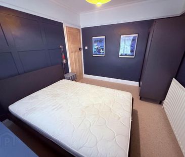 12 Gibson Park Gardens, Belfast, BT6 9GN - Photo 3