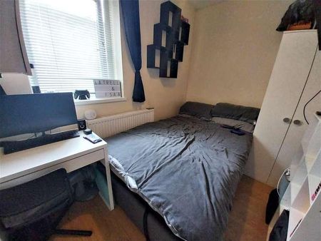 Wyndham Crescent, Cardiff, CF11 - Photo 3