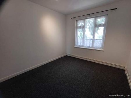 2 bedroom property to rent in London - Photo 4