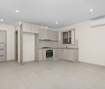 Neat 2 Bedroom Granny Flat - Photo 3