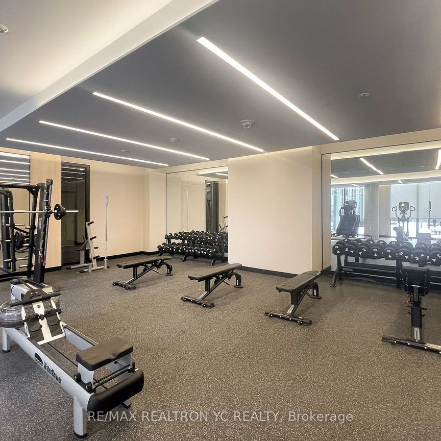 For Lease - 2020 Bathurst Street Unit# 806, Toronto, Ontario - Photo 1