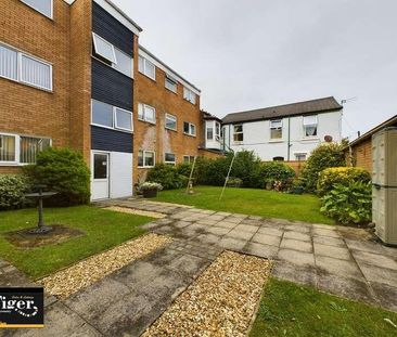 Rawcliffe Street, Blackpool, FY4 - Photo 1