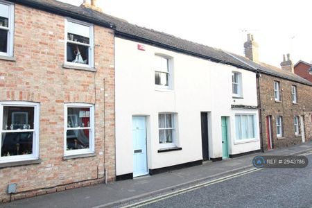 3 bedroom terraced house to rent - Photo 3