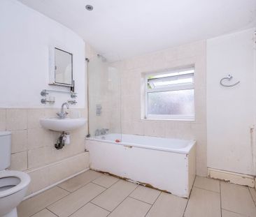 4 bedroom house to rent - Photo 2