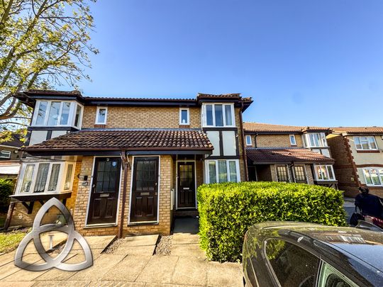 Sovereign Grove, Wembley, HA0 2DZ - Photo 1