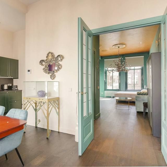 P.C. Hooftstraat | One bed | First Floor - Photo 1