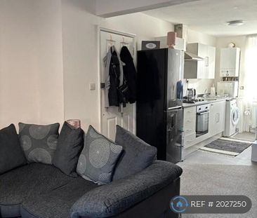 Studio to rent - Photo 4