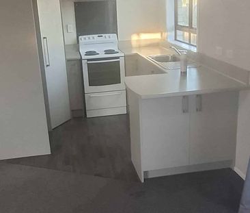 Easy-Care Living in a Prime Location - Photo 3