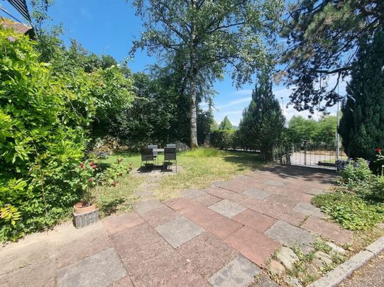 Sonnige Wohnung mit Ausblick über die Stadt Biel - Photo 1